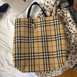 Burberry Tote